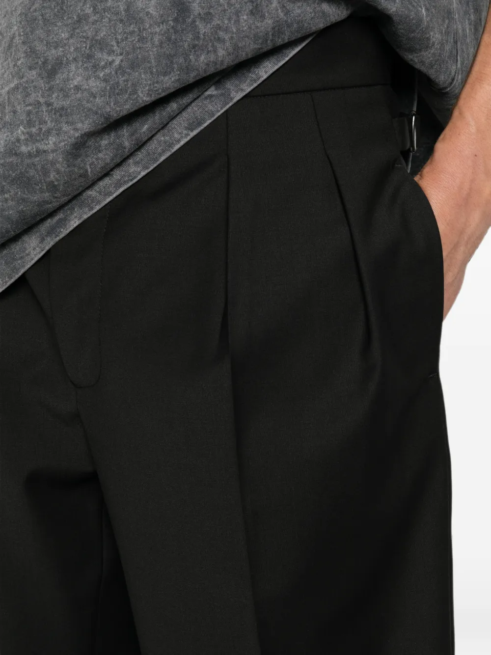 Patrizia Pepe Geplooide shorts Zwart