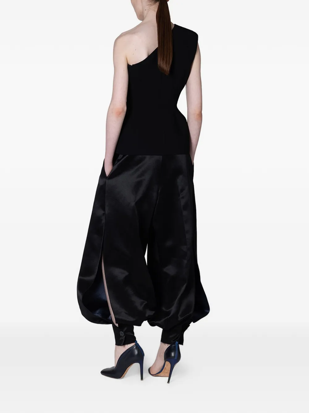Roksanda Ovar Pleated Trousers in Black, view 4