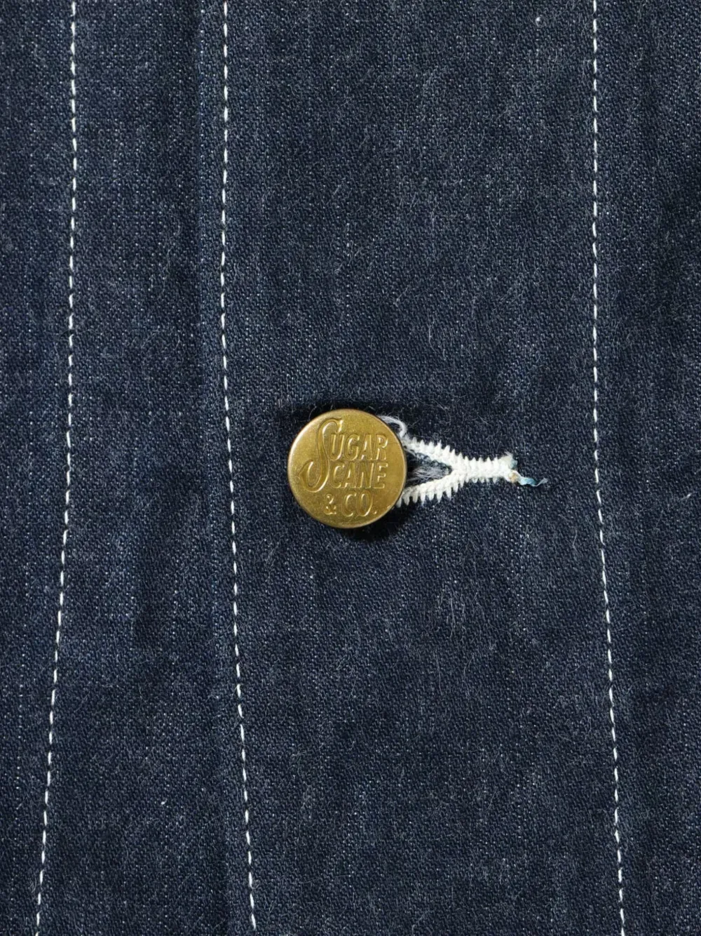 Sugar Cane Jeans Button-down denim jack met opgestikte zak en contrasterend stiksel Blauw
