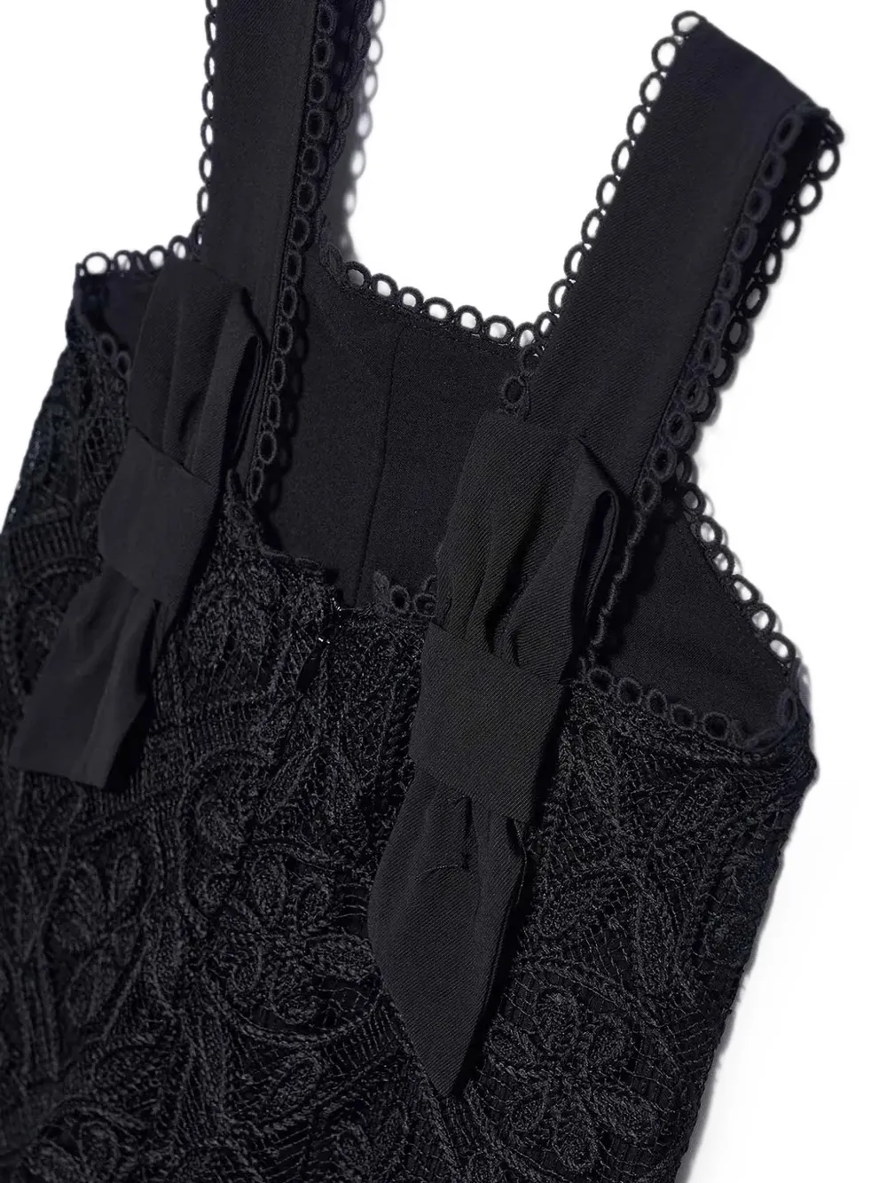 Abel & Lula Jumpsuit van guipurekant met strikdetail Zwart