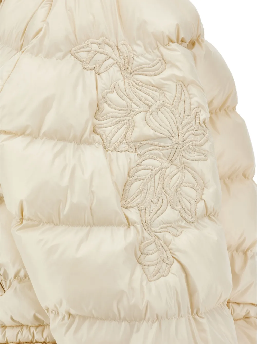 Ermanno Scervino Junior Donsjack met geborduurde patch Beige