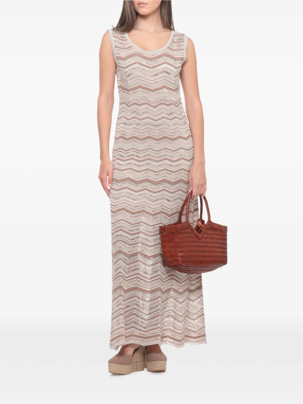 D.Exterior chevron-knit sleeveless maxi dress