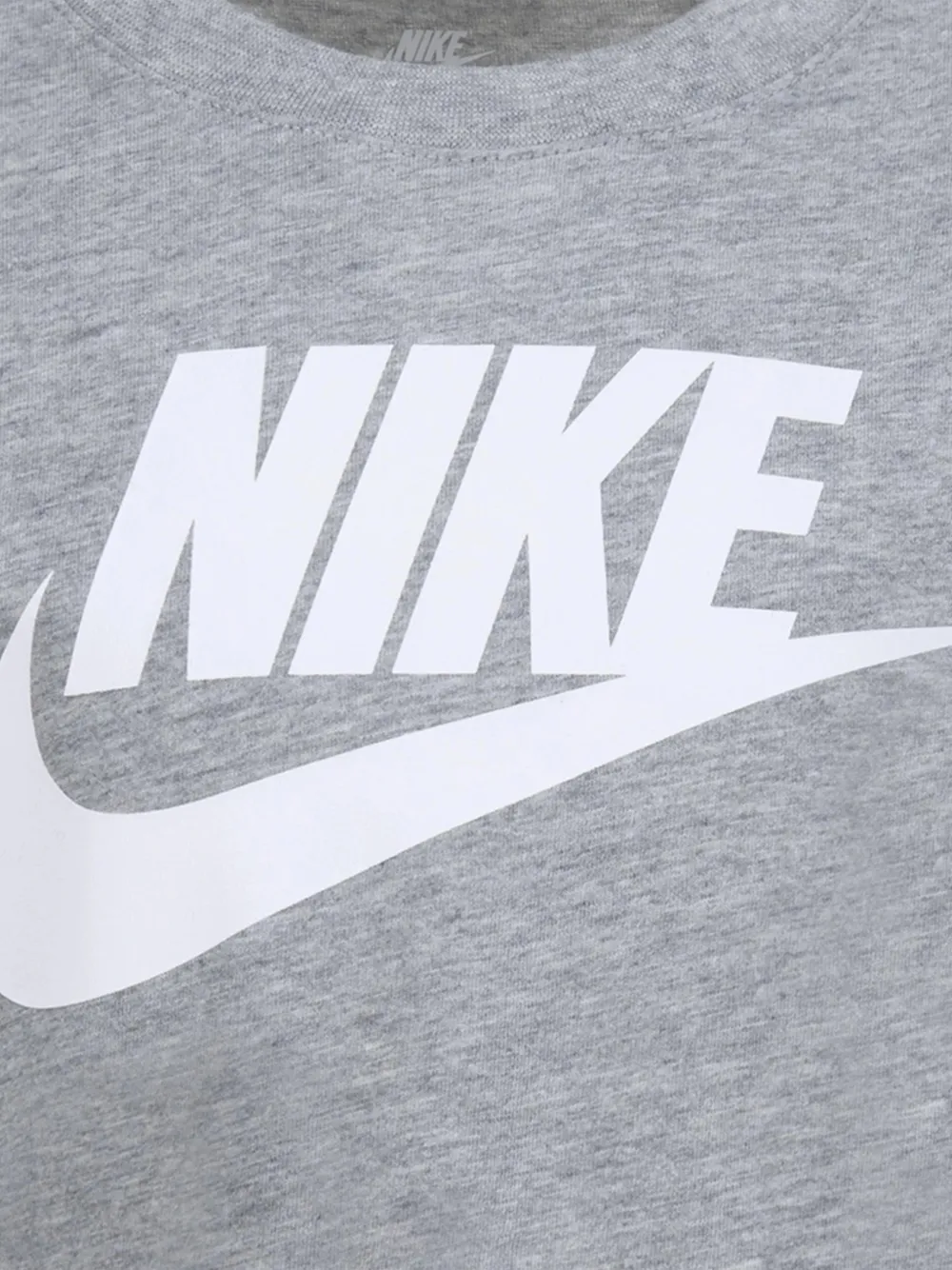 Nike Kids T-shirt met logoprint Grijs