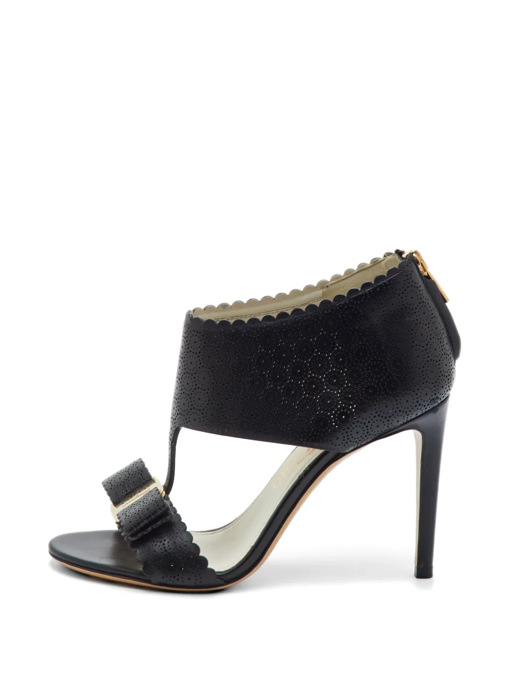 Ferragamo Pre-Owned Vara Bow perforated heeled sandals - Nero