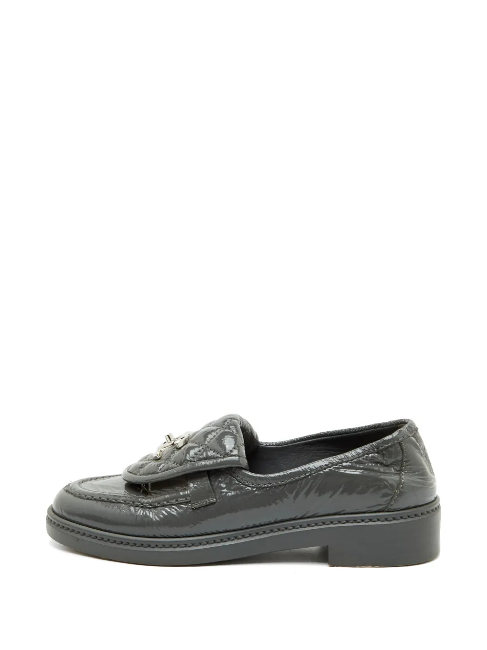 CHANEL Pre-Owned CC turn-lock quilted loafers - Grey