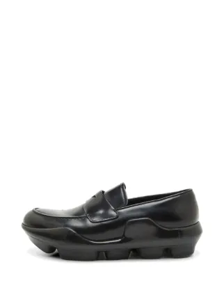 Prada Pre-Owned