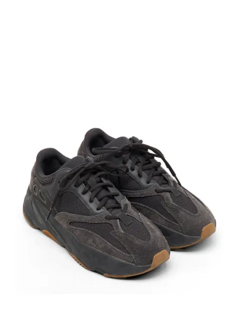 adidas Yeezy Boost 700 sneakers