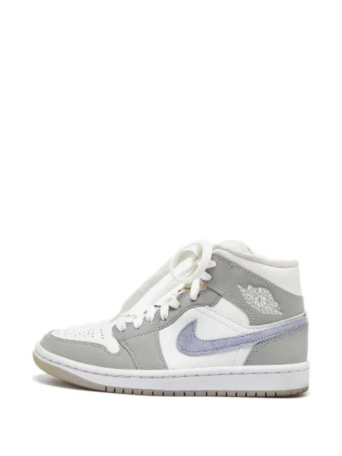Jordan Air Jordan 1 Mid sneakers