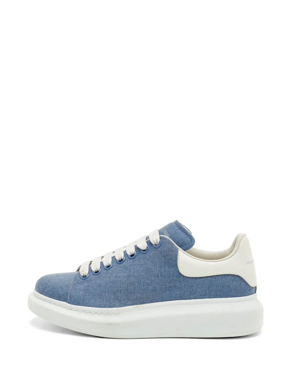 Alexander McQueen Pre-Owned oversized lace-up sneakers - Blau
