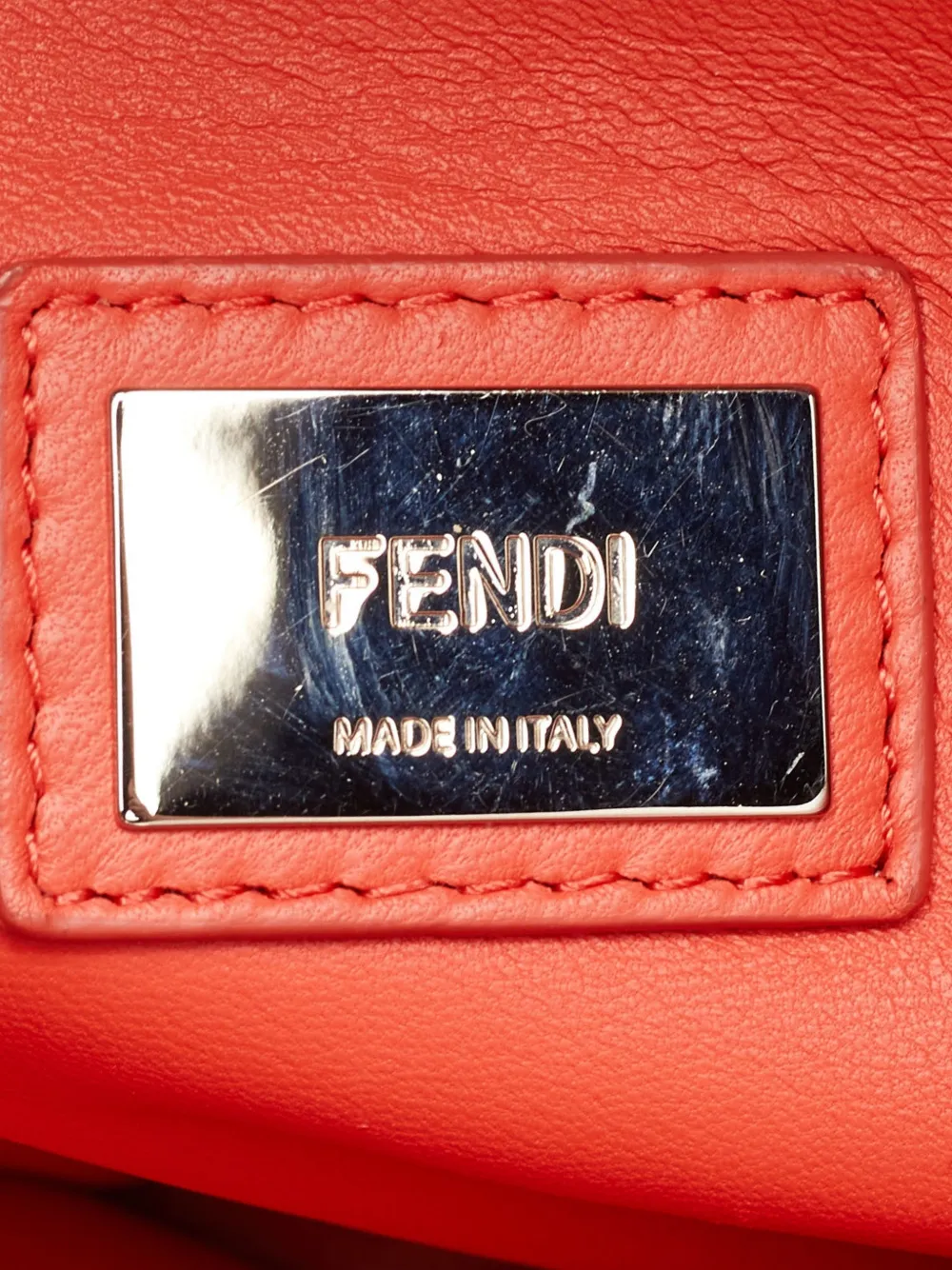  Fendi Pre-owned Peekaboo Turn-lock Handbag - Tons Neutres 