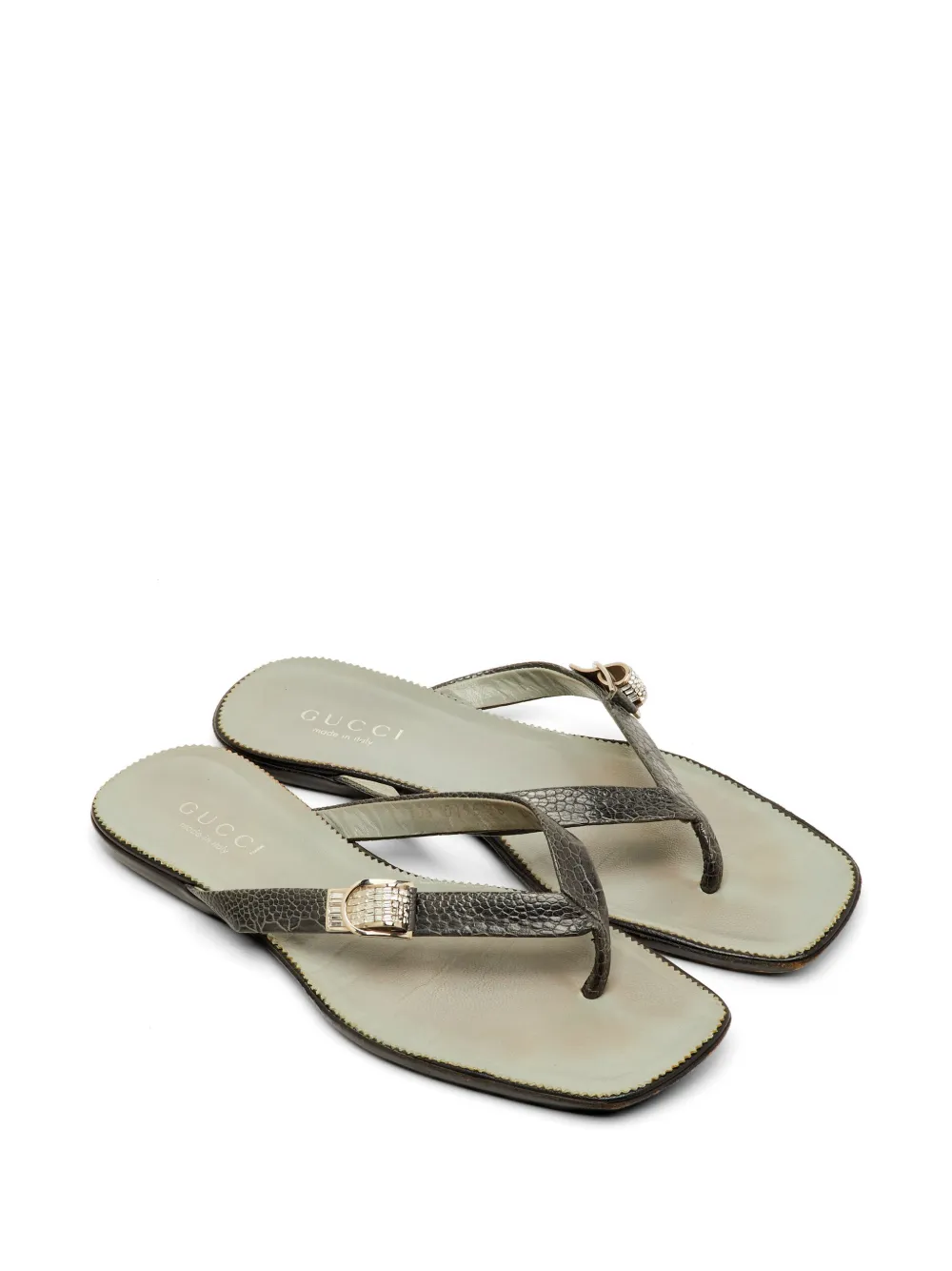 Gucci Pre-Owned crystal buckle thong sandals - Schwarz