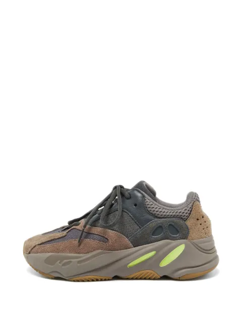 adidas Yeezy Boost 700 sneakers