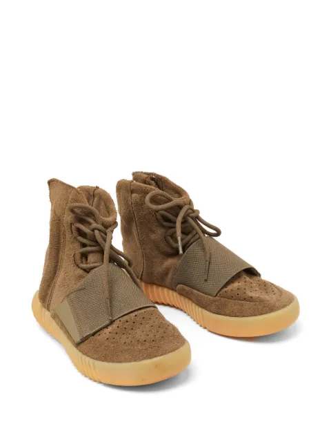 adidas Yeezy Boost 750 sneakers