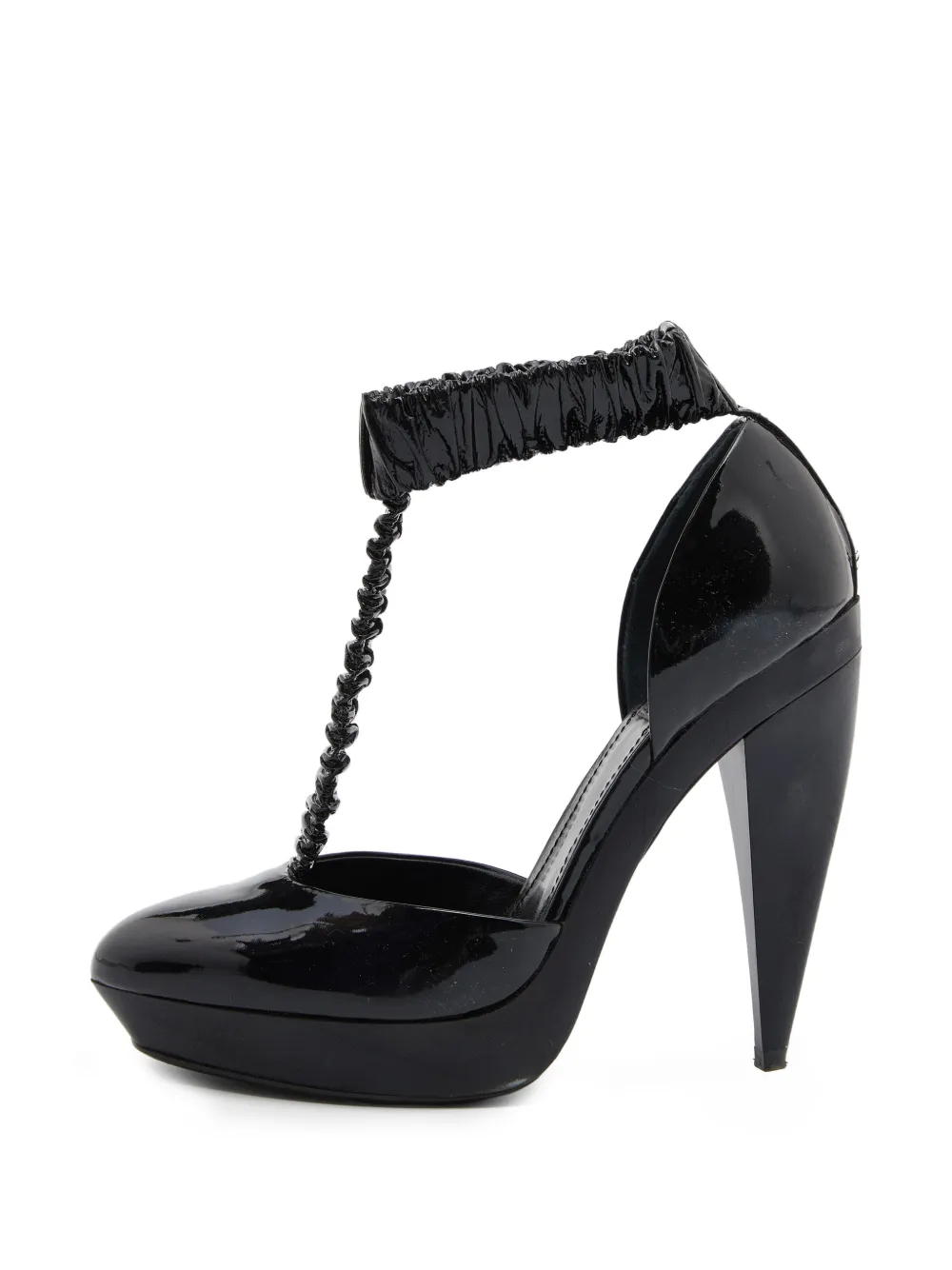 Burberry Pre-Owned Burberry Black Patent Leather Pleated T Strap Pumps - Schwarz