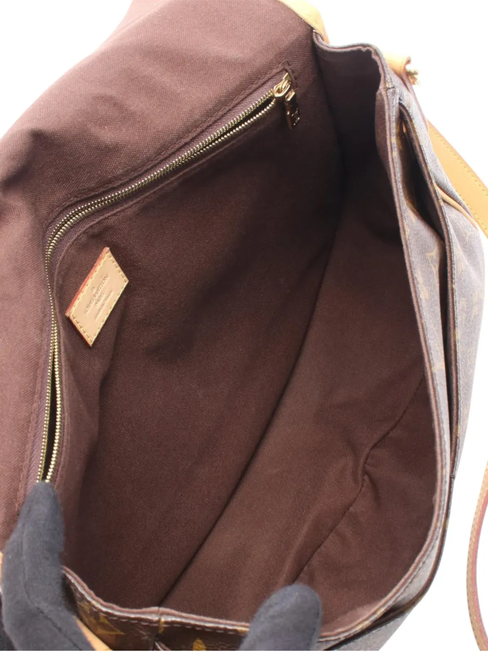 Louis Vuitton Pre-owned 2011 Monogram Menilmontant MM Crossbody Bag in Brown, view 4