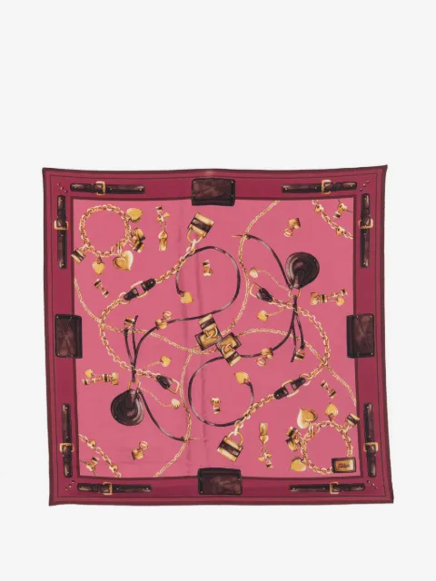 Chloé mascada con joyas estampadas