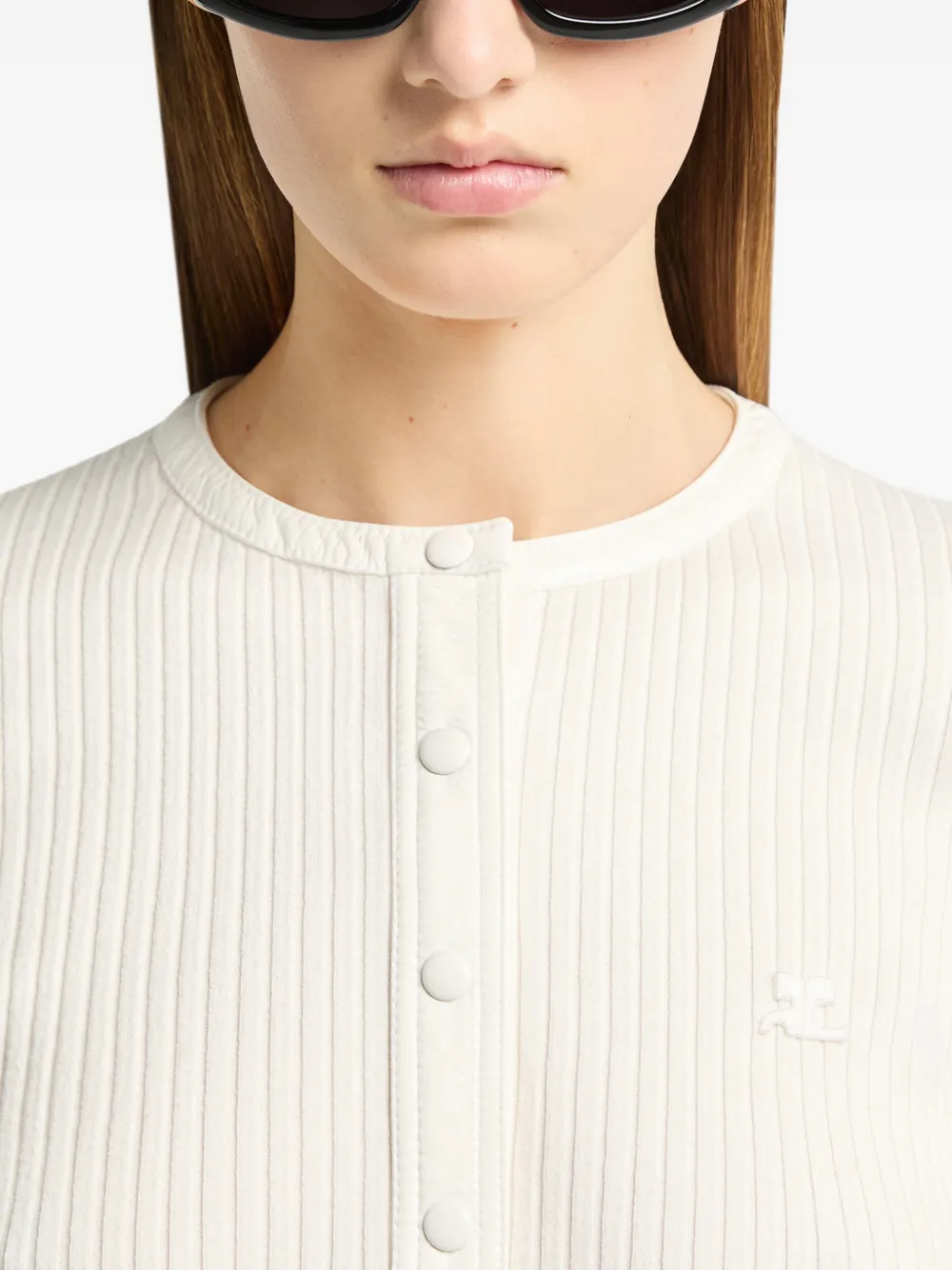 Courrèges Ribgebreid T-shirt met vinyl kraag Wit