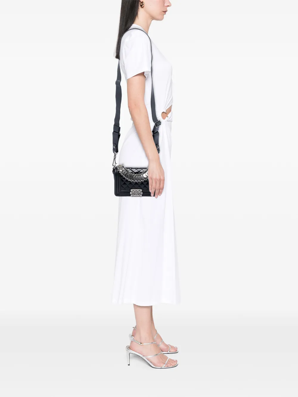  Chanel Pre-owned Petit Sac à Bandoulière Boy Flap Paris Bombay En Cuir Verni Matelassé (2012) - Noir 