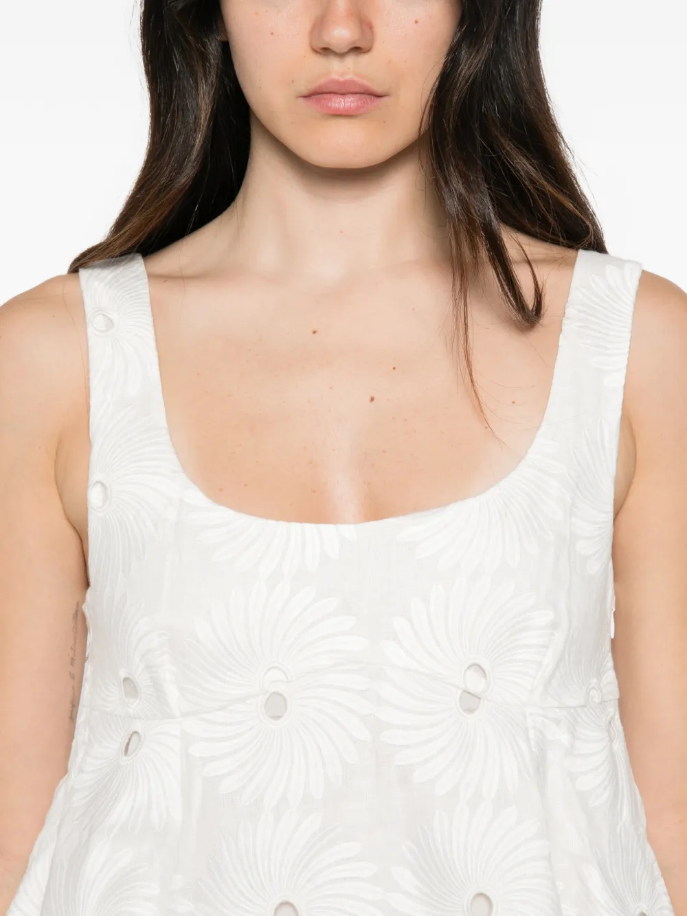 Maggie Marilyn Dress That All Bad Boys Like 2.0 mini-jurk met geborduurde ringlet-details Wit