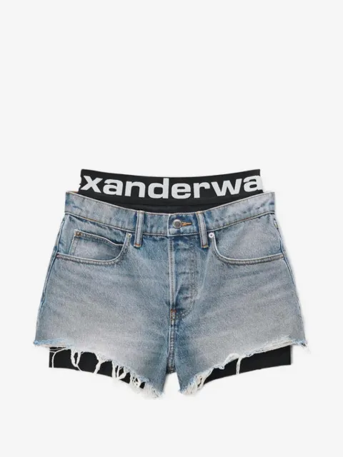 Alexander Wang shorts a capas con dobladillo deshilachado