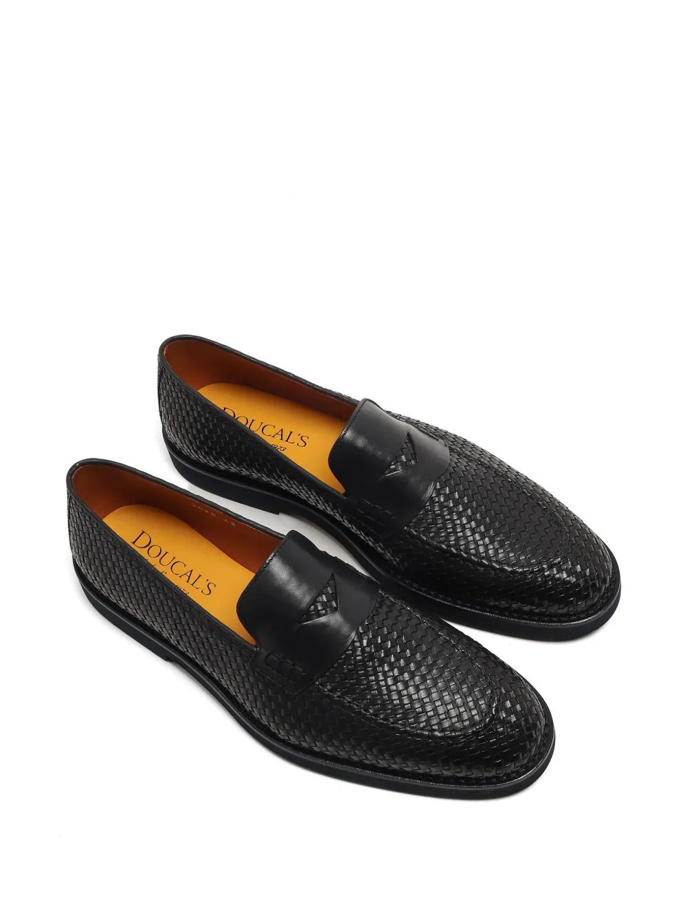 Doucal's woven-texture loafers Zwart