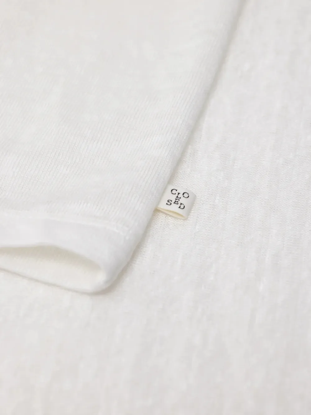 Closed Tanktop met diepe ronde hals Beige