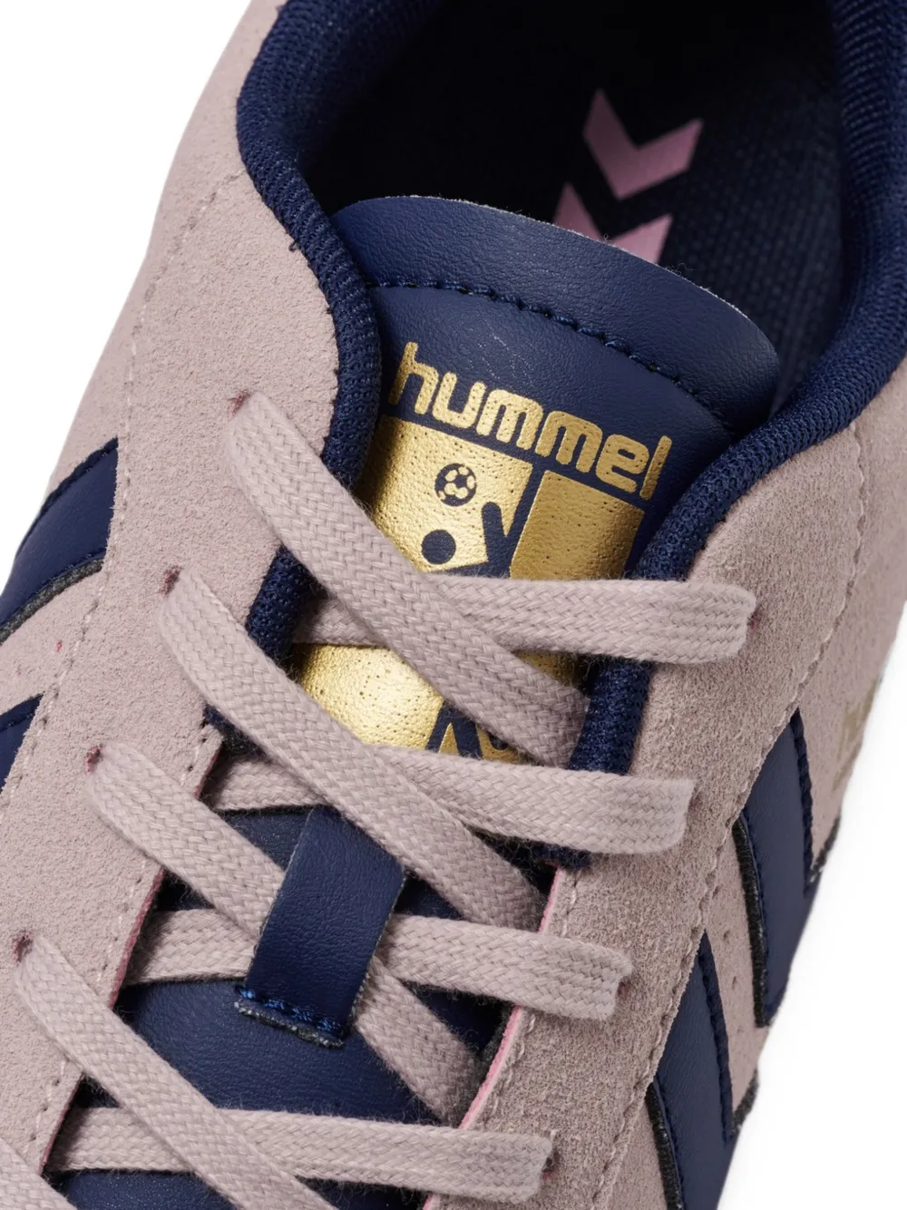 Hummel Geperforeerde sneakers met gestreept vlak Roze