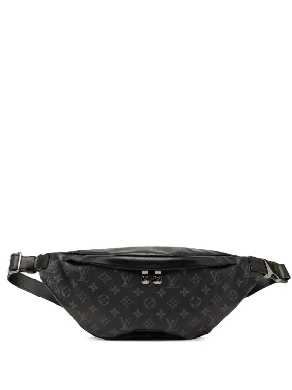 Louis Vuitton Pre-owned 2019 Monogram Eclipse Discovery Bumbag PM Belt Bag in Black