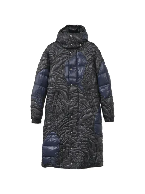 Valentino Garavani Pre-Owned Tiger Re-Edition quilted coat