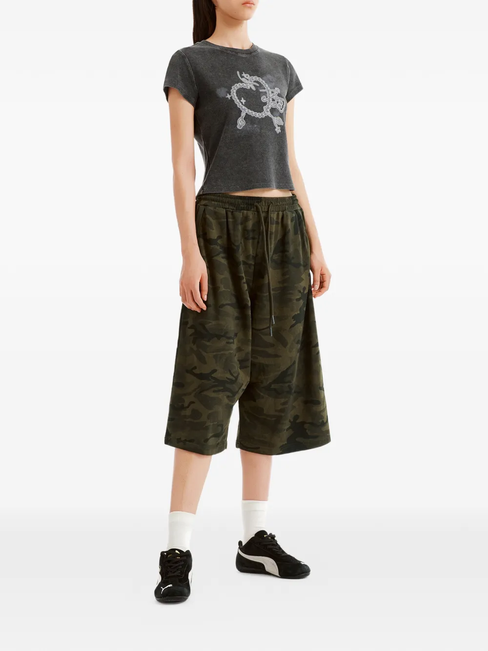 Mini Cream Shorts met camouflageprint Groen
