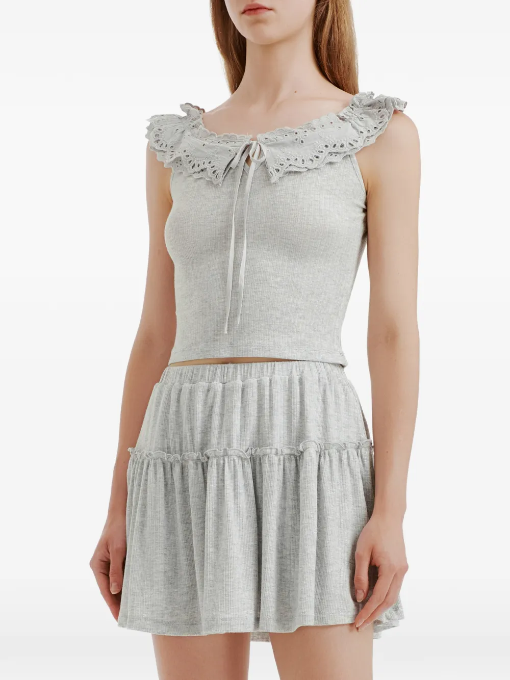 b+ab Broderie anglaise set met ruches Grijs