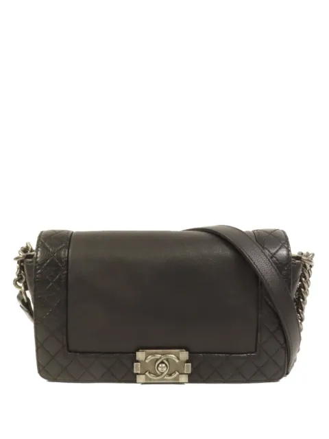 CHANEL Pre-Owned sac porté épaule Boy CC à chaîne