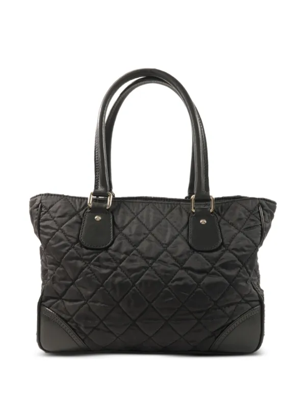 【中古】CHANEL ブラック キルティングショルダーバッグ CHANEL Pre-Owned キルティング ショルダーバッグ | ブラック