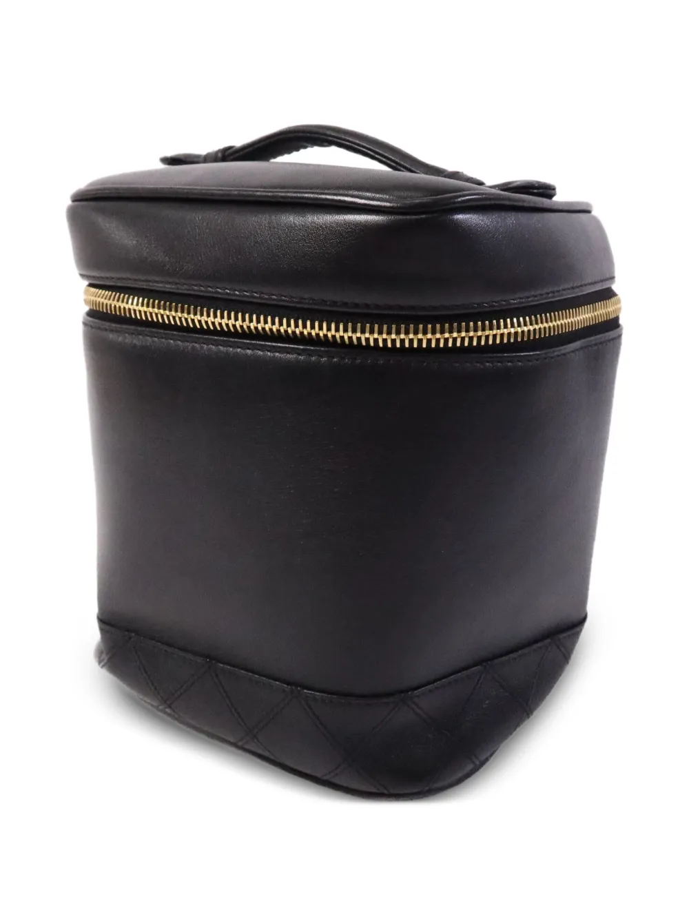 Chanel Pre-owned CC Diamond-quilted Vanity Case in Black, view 3