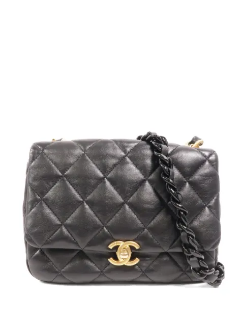 CHANEL Pre-Owned CC turn-lock shoulder bag