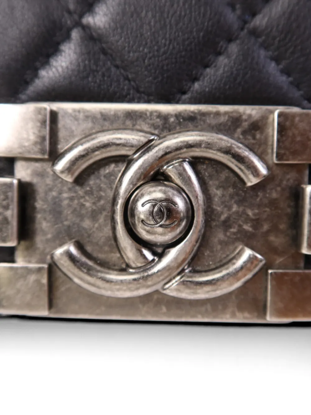 CHANEL Pre-Owned Boy schoudertas met CC-draaislot en kettingband Zwart