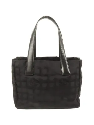 CHANEL Pre-Owned Coco Cocoon Quilted Tote Bag | Black | FARFETCH CZ