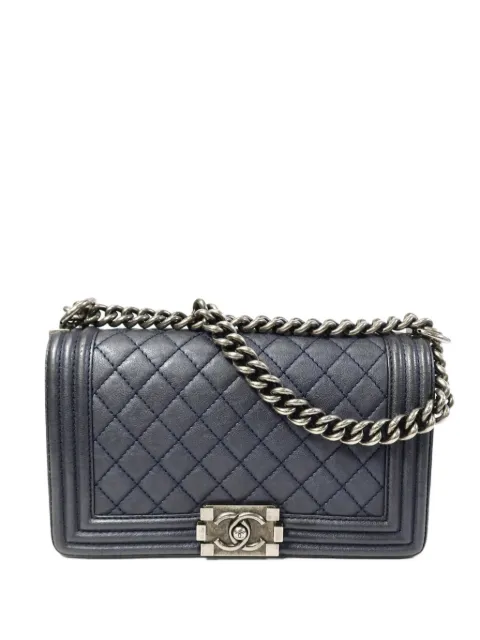 CHANEL Pre-Owned bandolera Boy 25 con cadena y logo CC