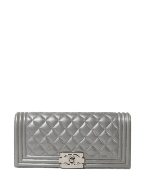 CHANEL Pre-Owned Boy quilted clutch bag