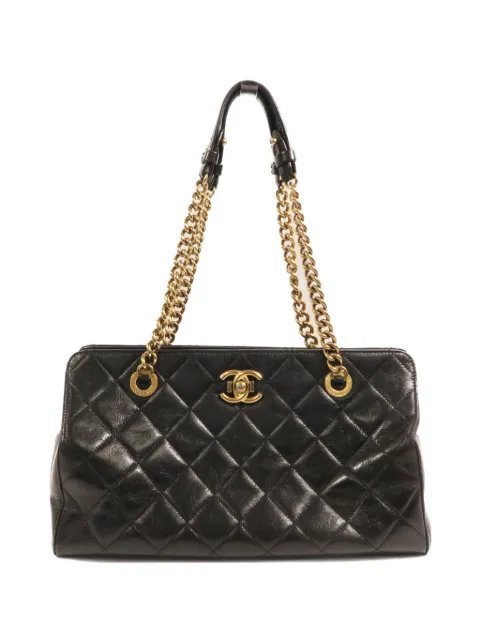 CHANEL Pre-Owned CC turn-lock shoulder bag