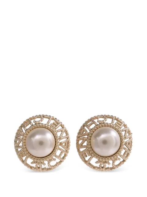 CHANEL Pre-Owned CC faux-pearl earrings