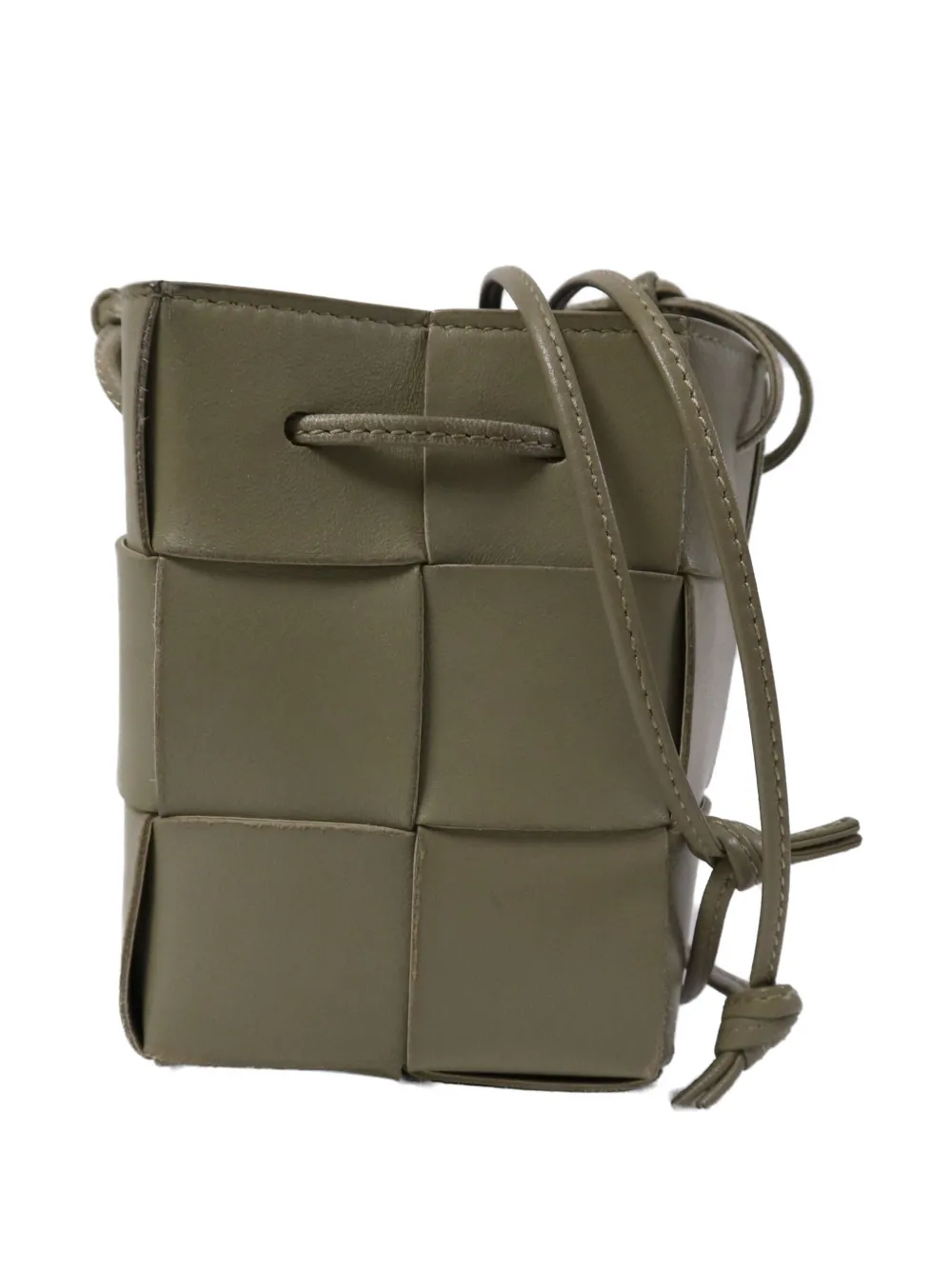 Pre-owned Bottega Veneta Small Cassette Bucket Bag In Green