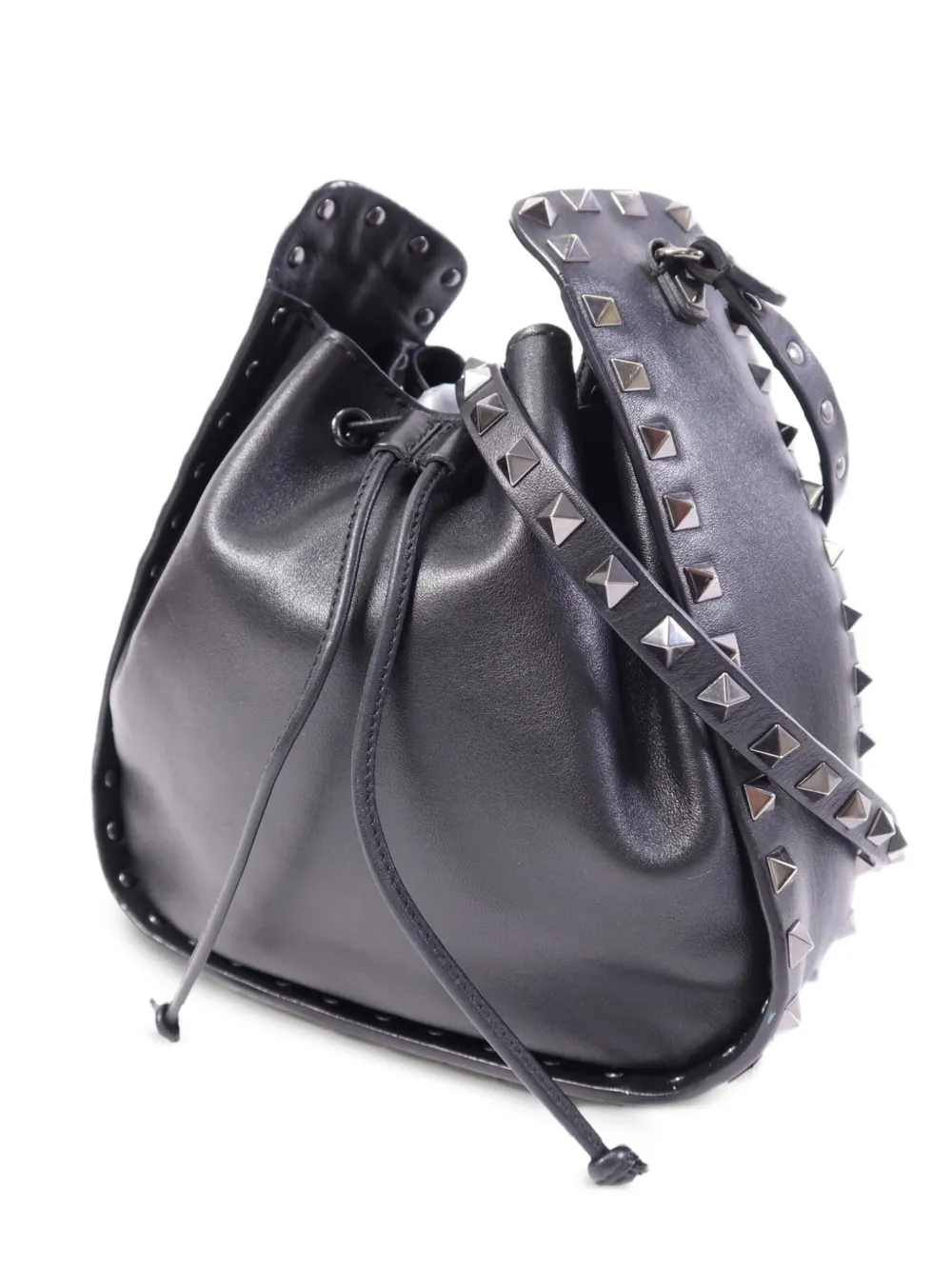 Valentino Garavani Pre-Owned Rockstud leather bucket bag - Nero