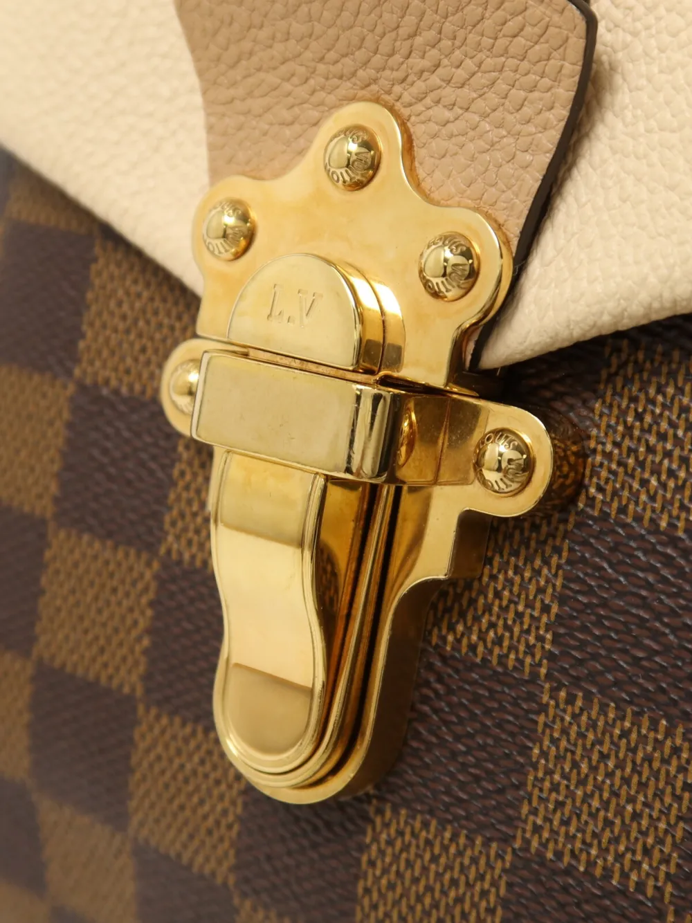 louis vuitton clapton backpack replica Damier Ebene the Clapton Backpack checks all the boxes LOUIS VUITTON Clapton Damier Ebene