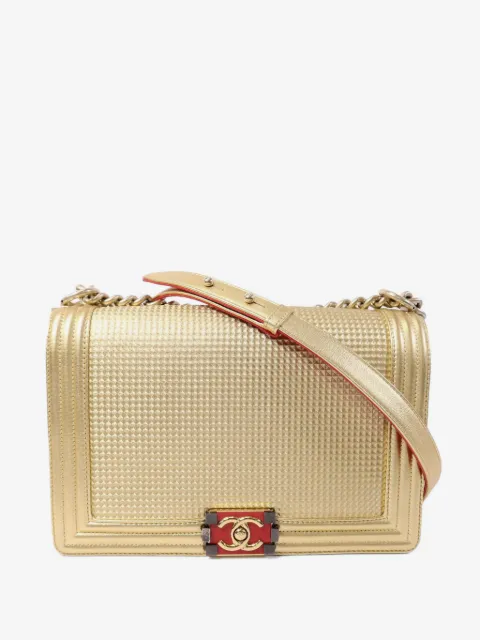 CHANEL Pre-Owned bolsa de hombro Boy con cadena y logo CC