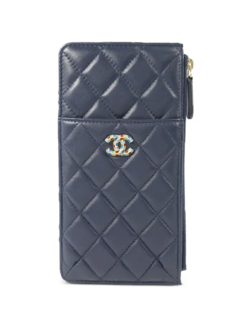 CHANEL Pre-Owned CC diamond-quilted phone pouch