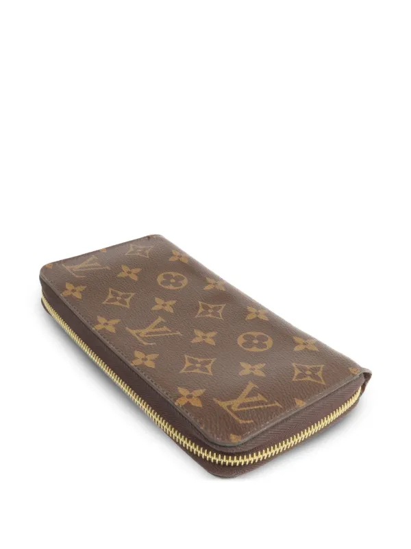 Louis Vuitton Pre-Owned Monogram Zipper Wallet | Brown | FARFETCH BE