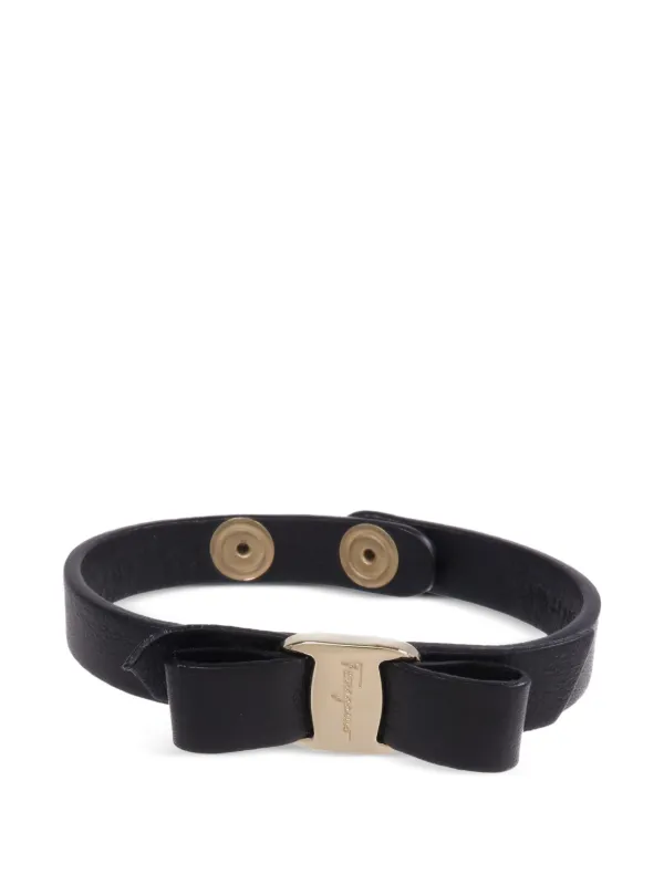Ferragamo Pre-owned Vara Bow Leather Bracelet in Black