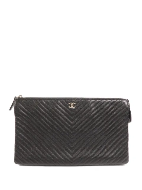CHANEL Pre-Owned CC chevron-quilted clutch bag