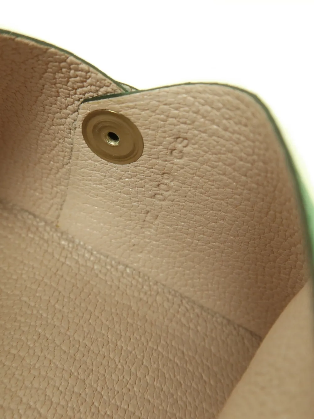 Hermès Pre-owned 2022 Calvi Card Case in Green, view 4